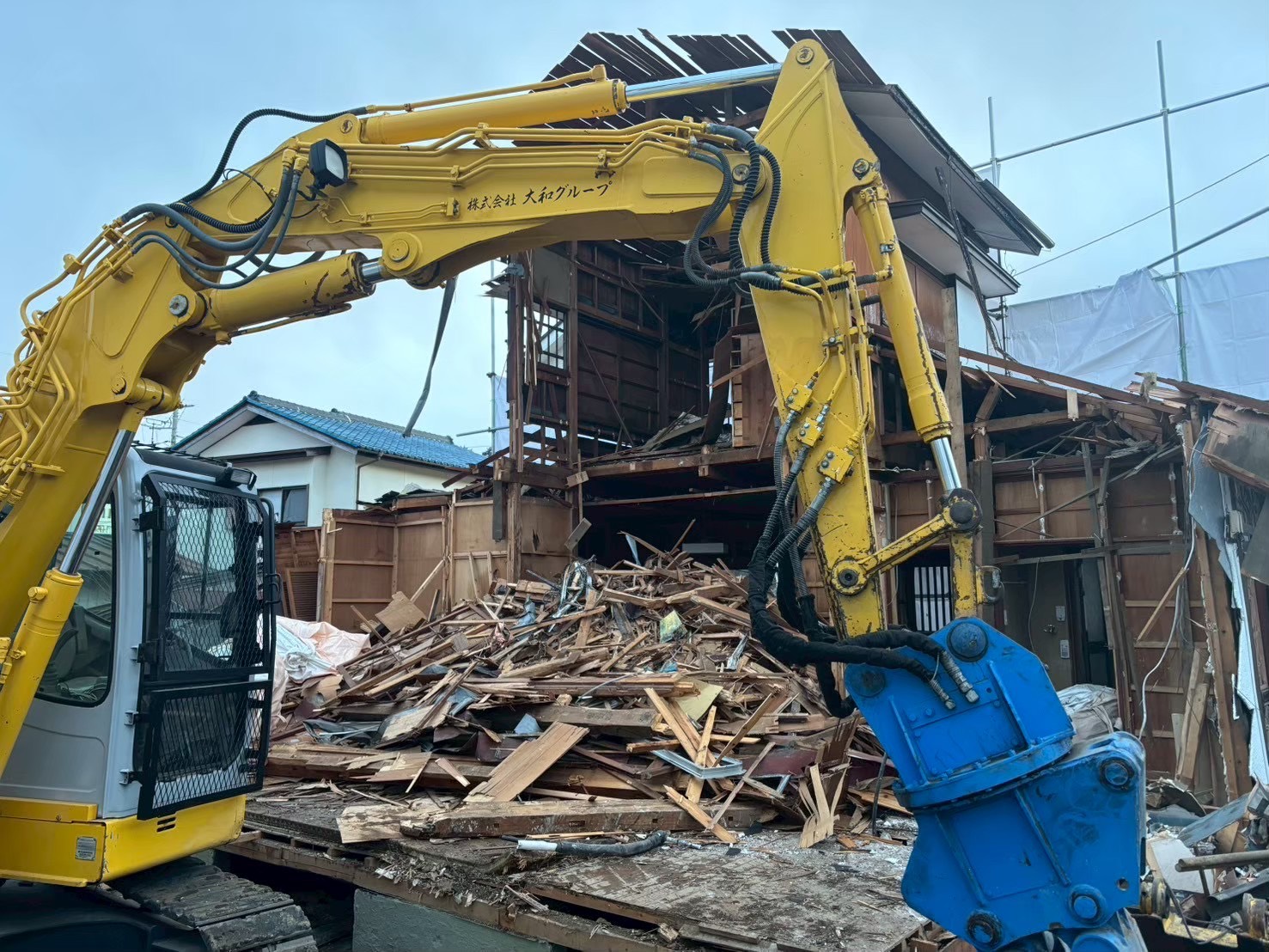 急ぎの現場に強い、内装解体チーム